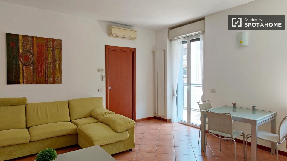 One bedroom apartment for rent in the Zara area, Milan. - en Milán