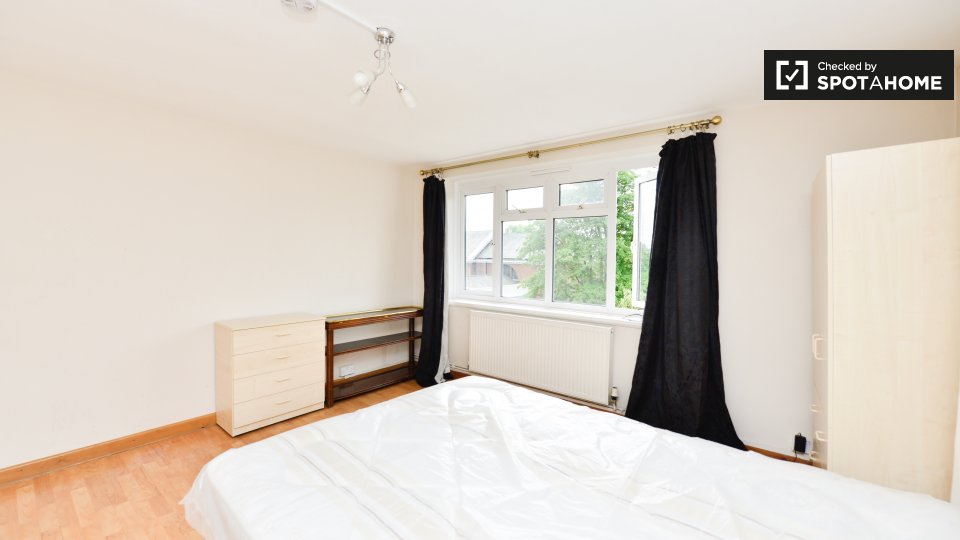 Double room London, 4 beds — photo 16