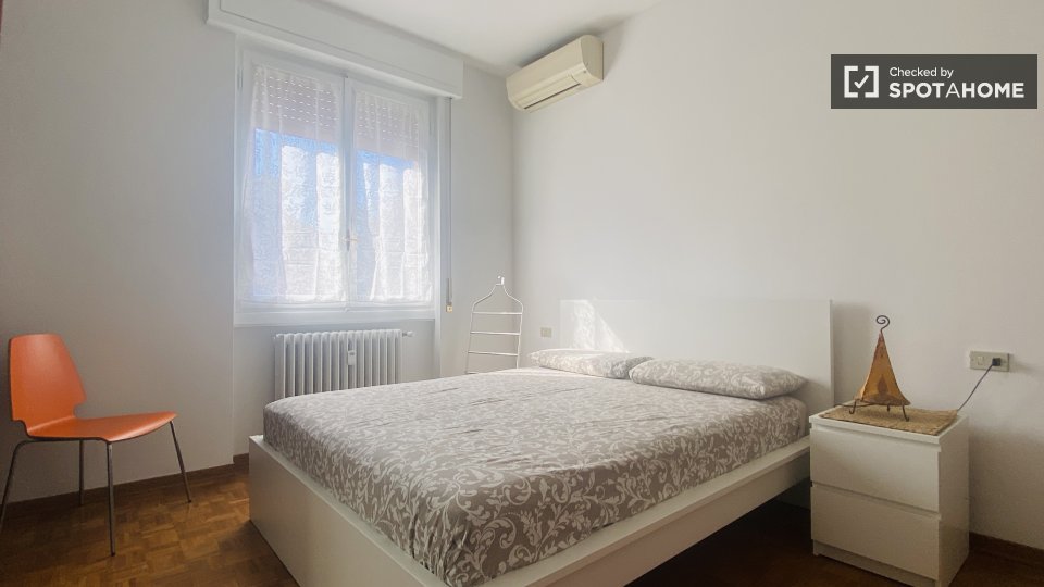Double room Milan, 2 beds — photo 1
