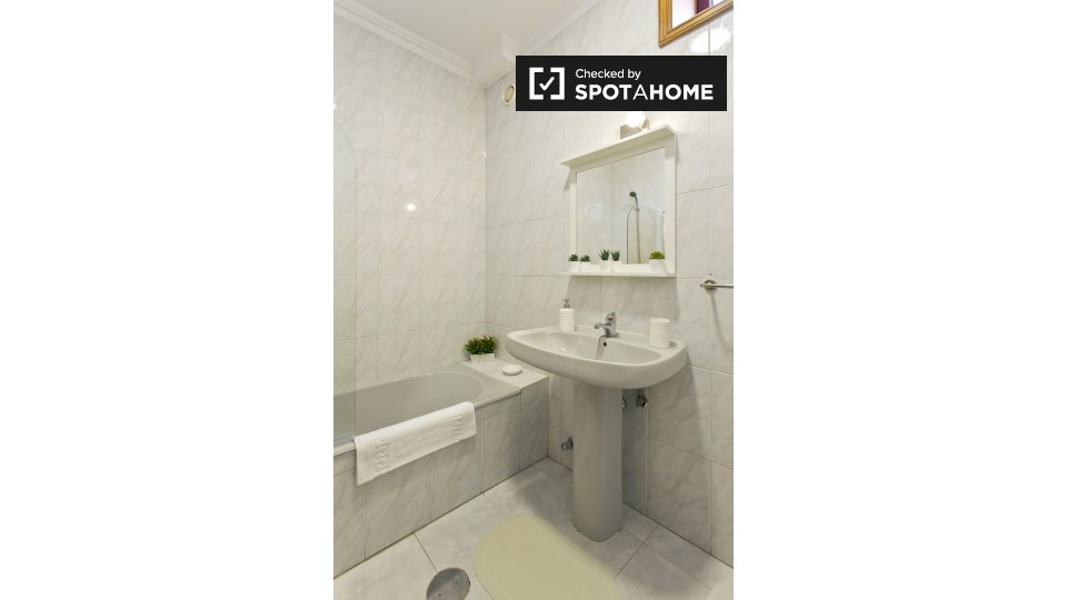 Apartment Porto, 2 beds, 100m² — photo 14
