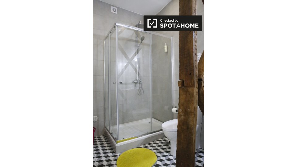 Apartment Lisbon, 1 bed — photo 8