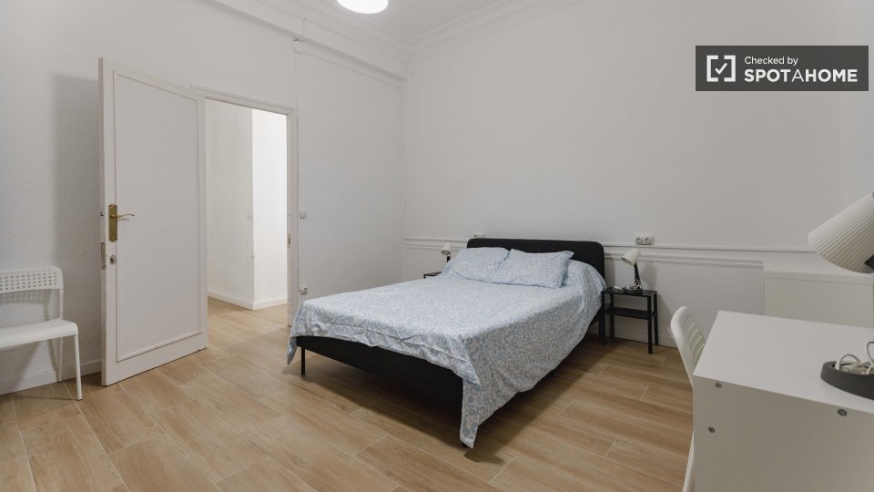 Double room Valencia, 8 beds — photo 19