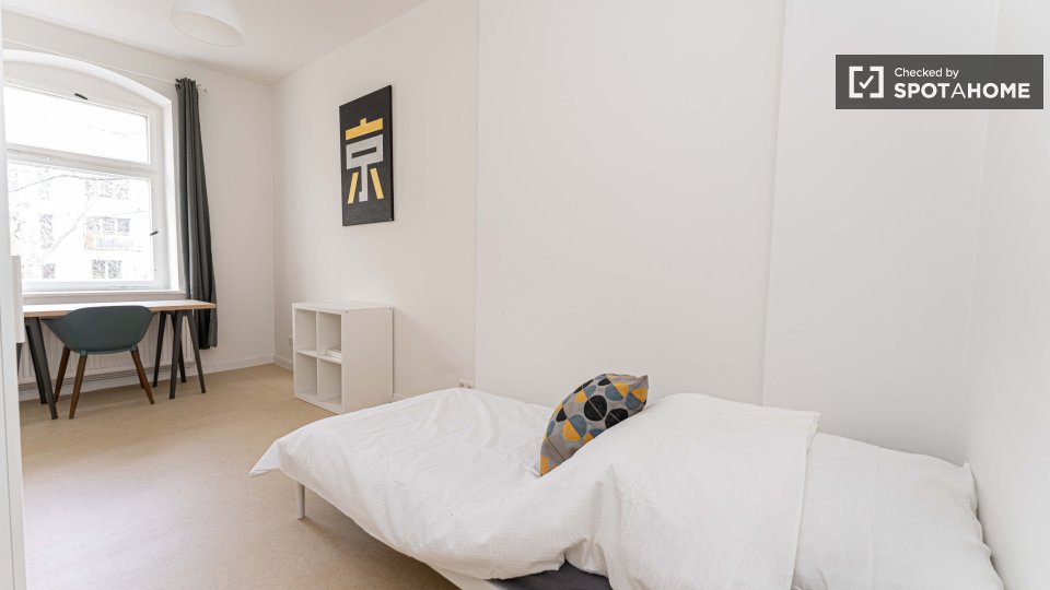 Double room Berlin, 3 beds — photo 5