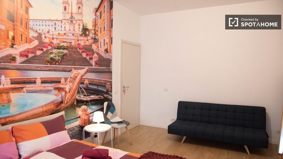 Double room Rome, 1 bed, 108m² — photo 23
