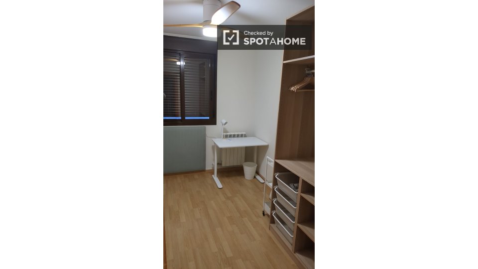 Apartment Zaragoza, 2 beds, 55m² — photo 5