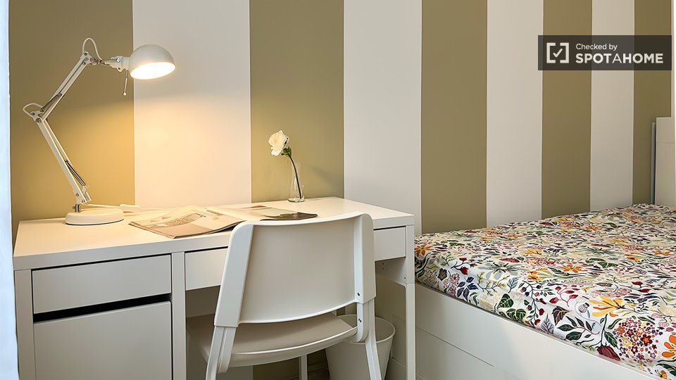 Habitación doble Milán, 3 habitaciones — foto 11