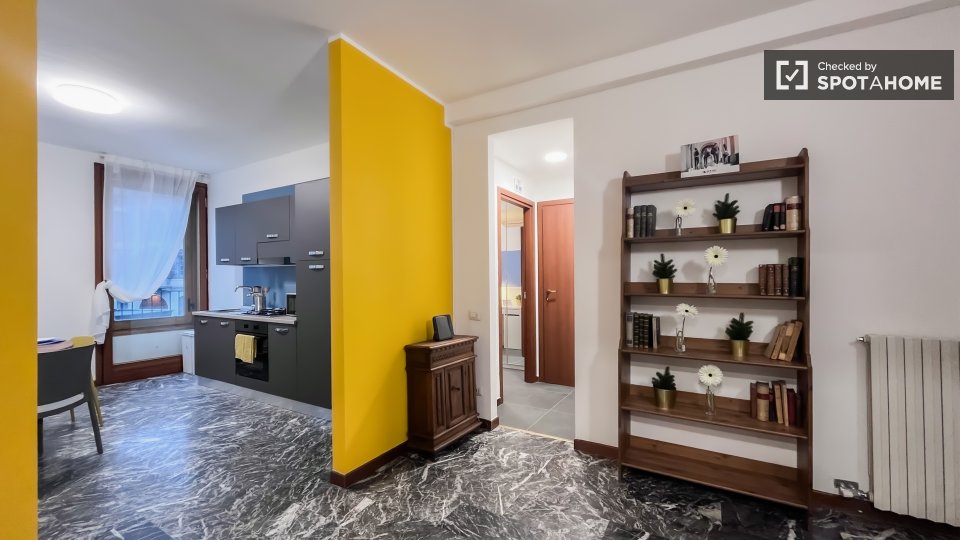 Double room Milan, 6 beds, 102m² — photo 7