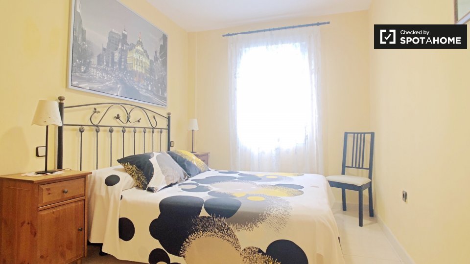 Apartment Madrid, 4 beds, 120m² — photo 15