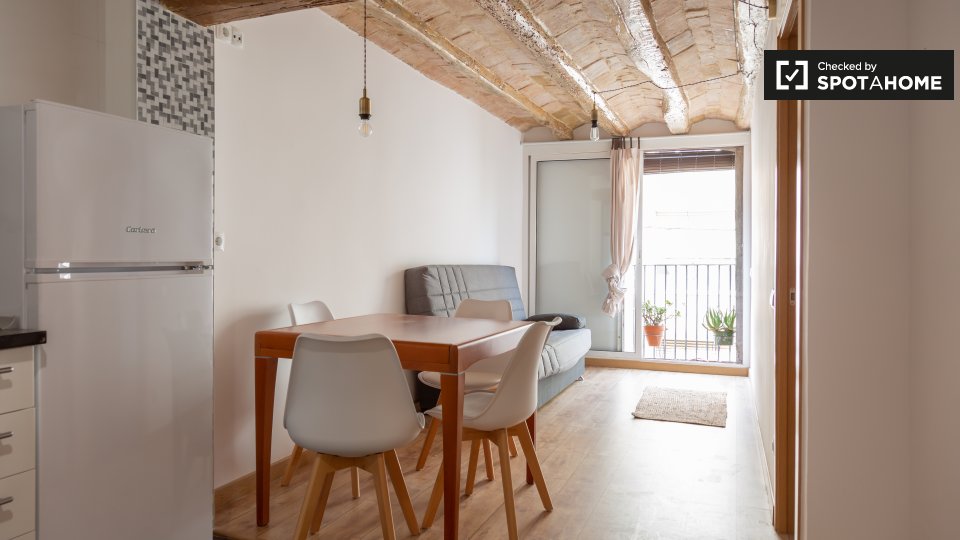 Apartment Barcelona, 1 bed, 37m² — photo 6