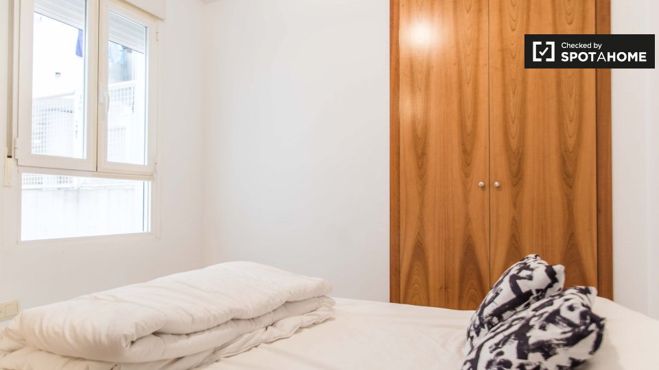 Double room Valencia, 4 beds, 100m² — photo 11