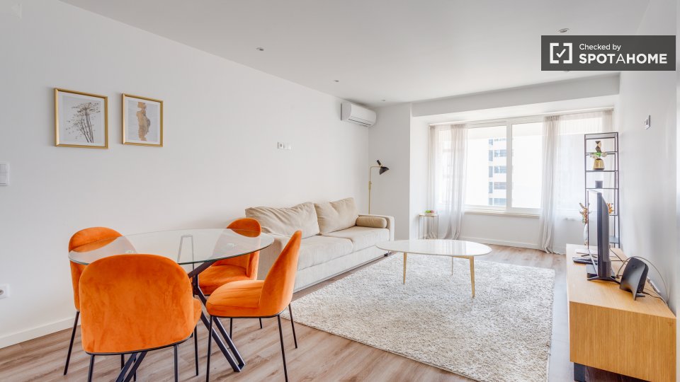 Apartment Lisbon, 1 bed, 58m² — photo 50