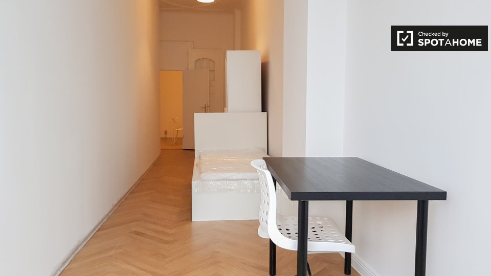 Double room Berlin, 6 beds — photo 4
