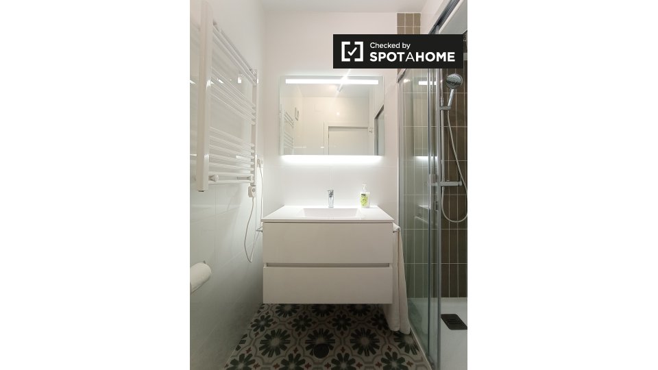 Apartment mono Lisbon, 60m² — photo 6