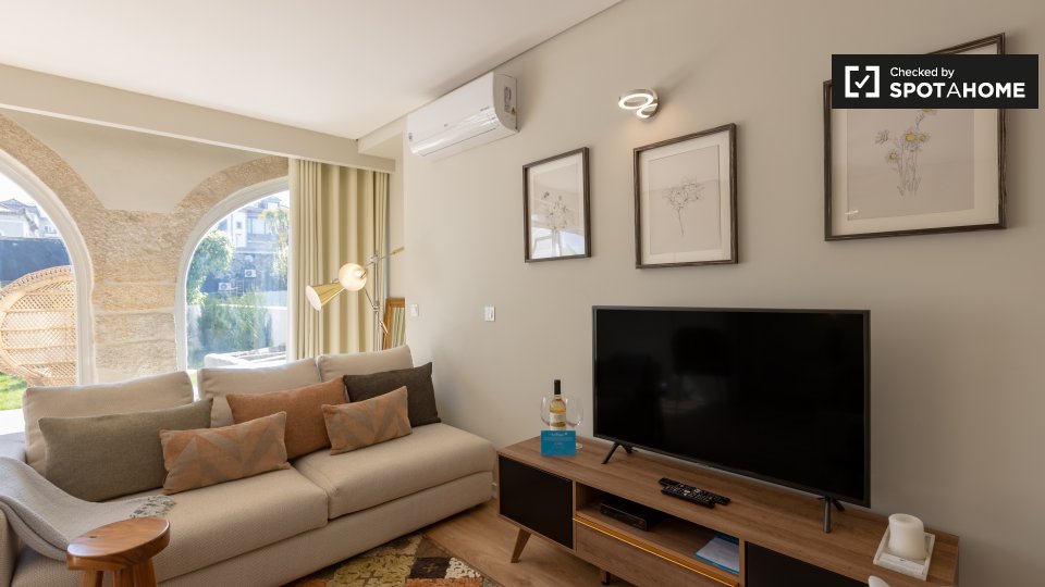 Apartment mono Porto, 50m² — photo 2