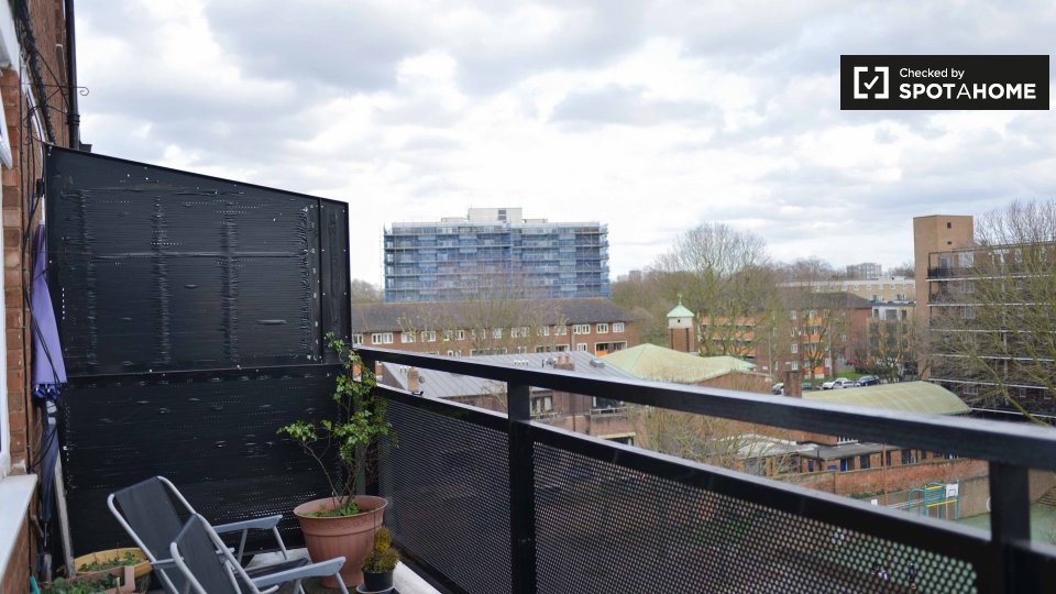 Double room London, 4 beds — photo 9