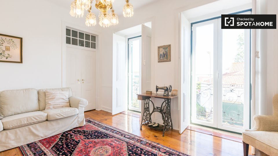 Double room Lisbon, 4 beds, 180m² — photo 9