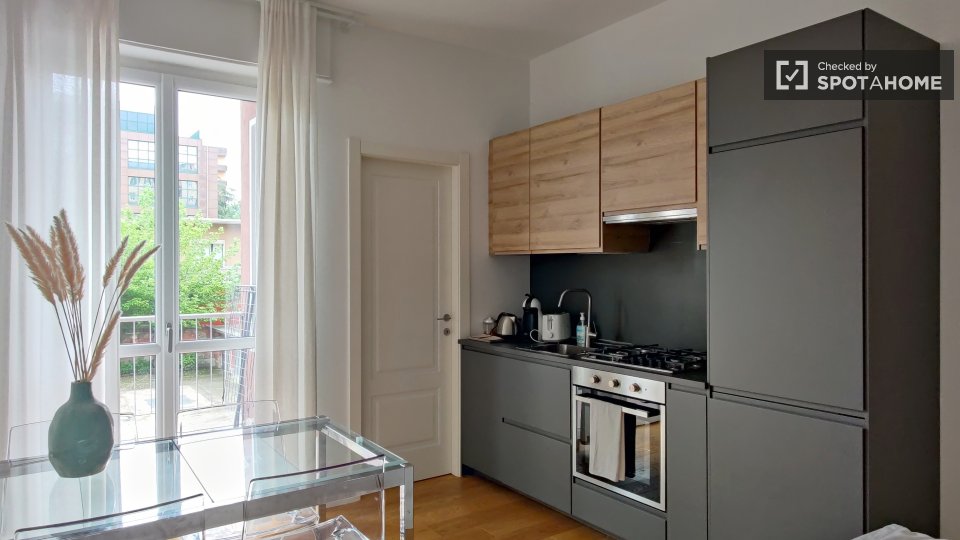 Apartment Milan, 2 beds, 75m² — photo 15