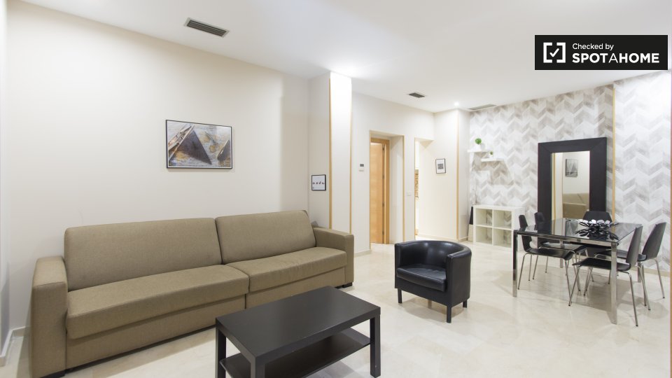 Apartment Madrid, 1 bed, 57m² — photo 1