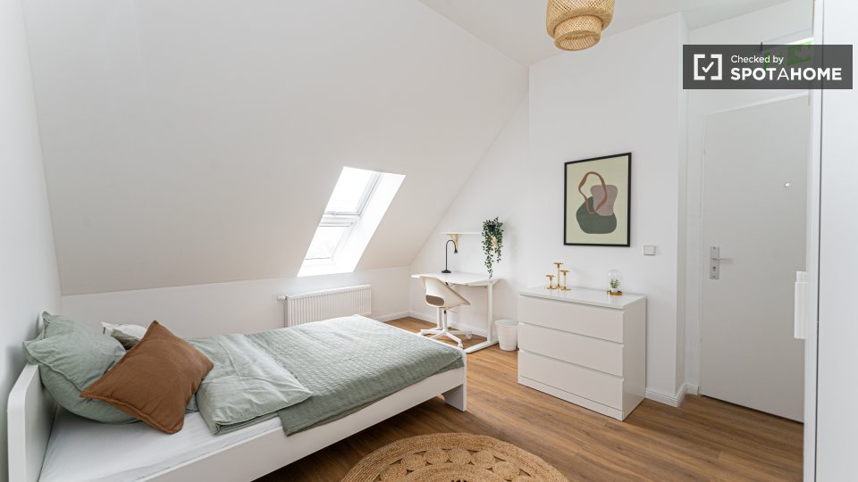 Double room Berlin, 5 beds, 105m² — photo 19