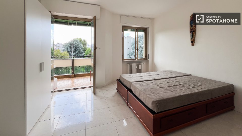 Double room Milan, 3 beds — photo 13