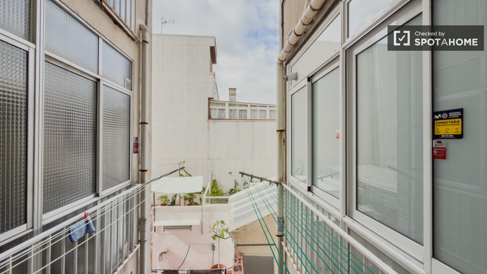 Apartment Barcelona, 3 beds — photo 5