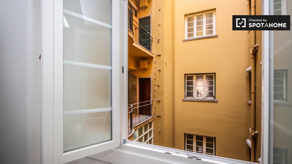 Double room Lisbon, 11 beds — photo 19
