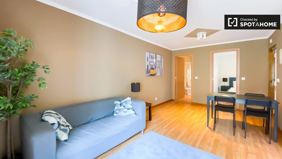 Apartment Lisbon, 1 bed, 45m² — photo 1