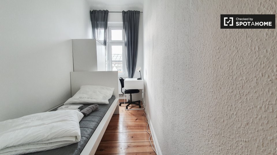 Double room Berlin, 4 beds — photo 16