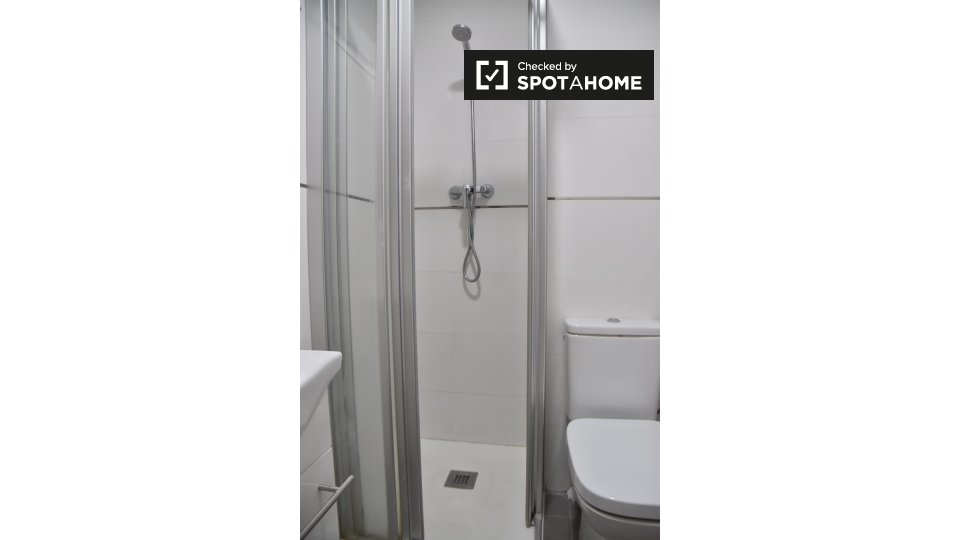 Apartment Valencia, 2 beds — photo 11
