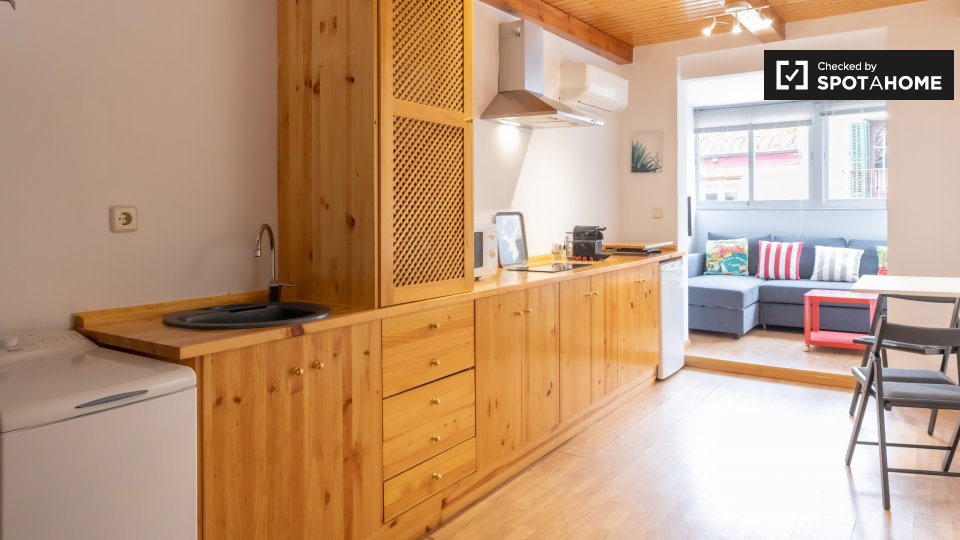 Apartment Madrid, 1 bed, 35m² — photo 1