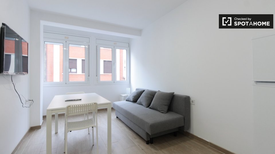 Apartment Barcelona, 1 bed, 45m² — photo 5