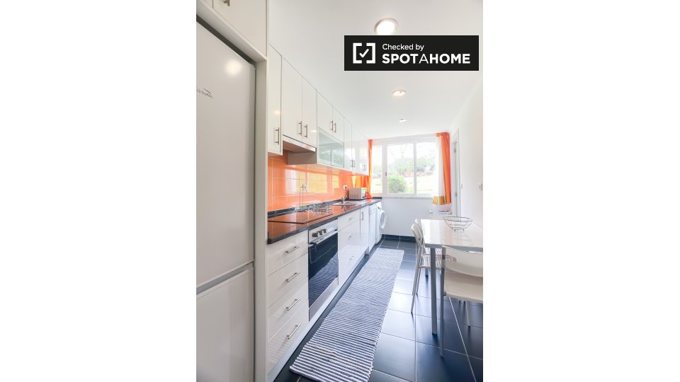 Apartment Lisbon, 5 beds, 100m² — photo 5