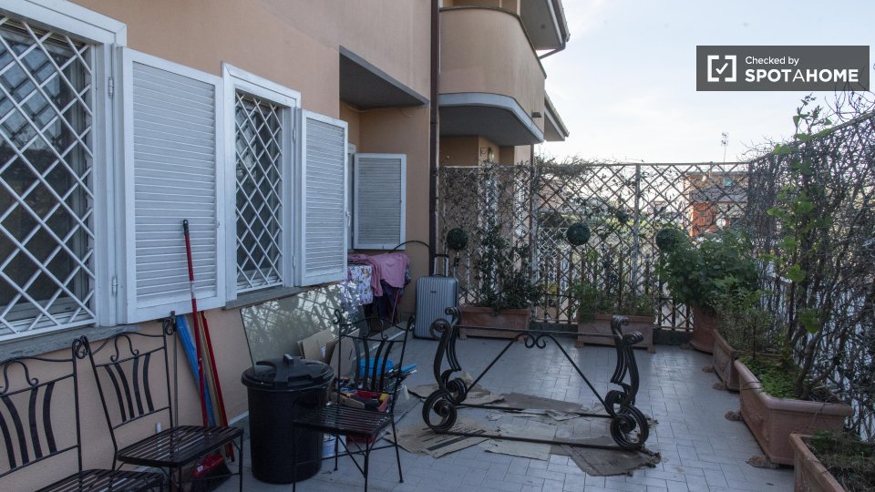 Double room Rome, 1 bed — photo 13