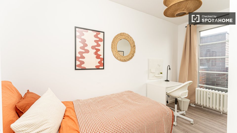 Double room Berlin, 4 beds, 60m² — photo 9