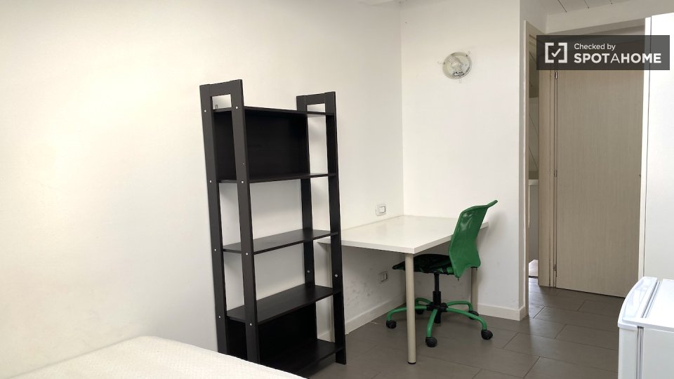 Camera doppia Roma, 4 camere — foto 4