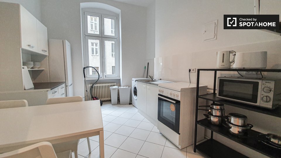 Double room Berlin, 4 beds — photo 3