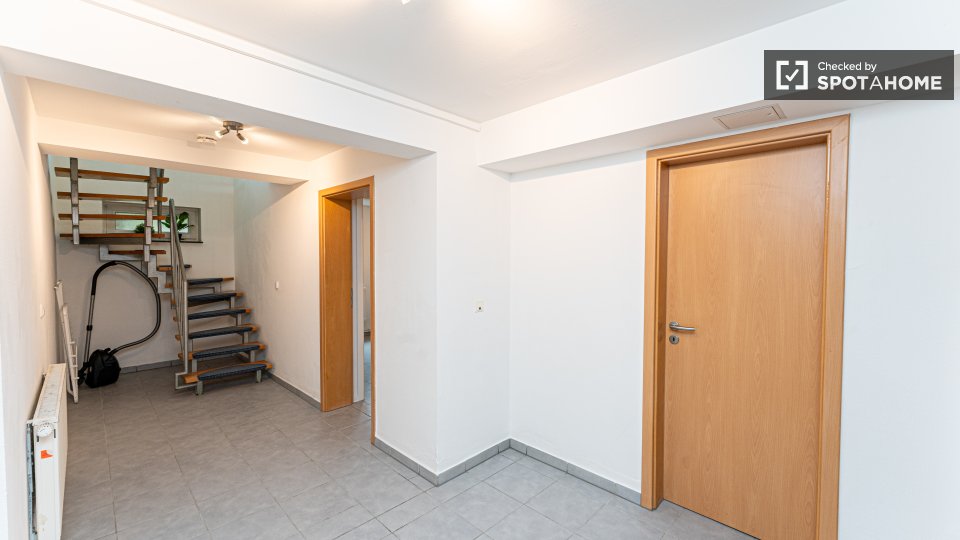 Double room Berlin, 14 beds, 232m² — photo 5