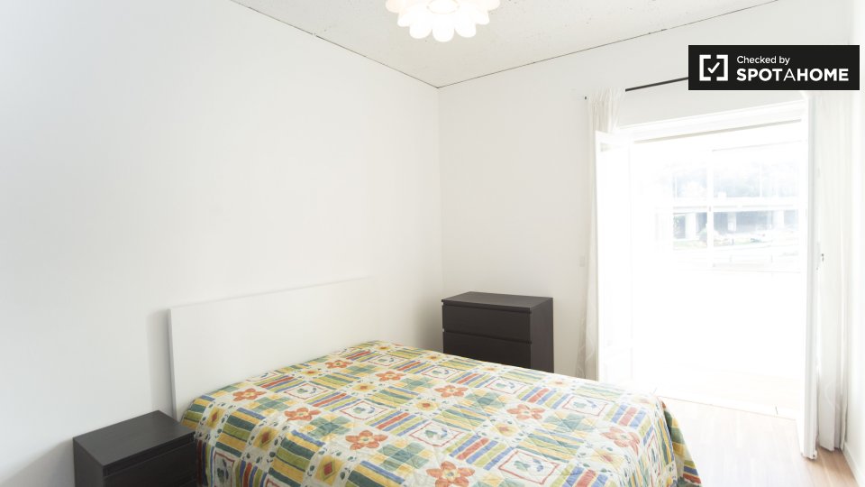 Double room Lisbon, 4 beds, 120m² — photo 19
