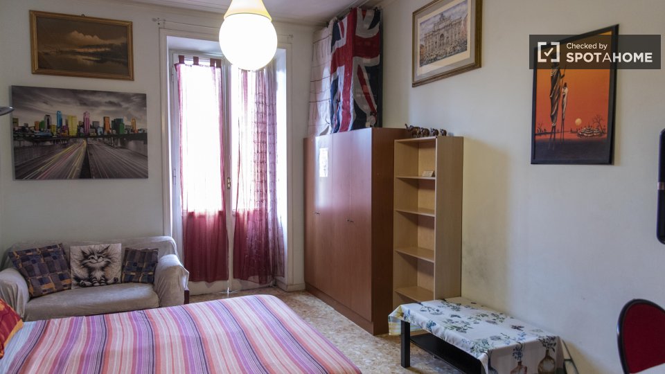Double room Rome, 4 beds, 90m² — photo 50