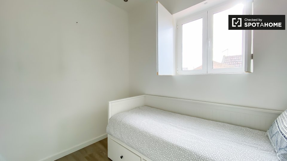 Apartment Lisbon, 2 beds — photo 6