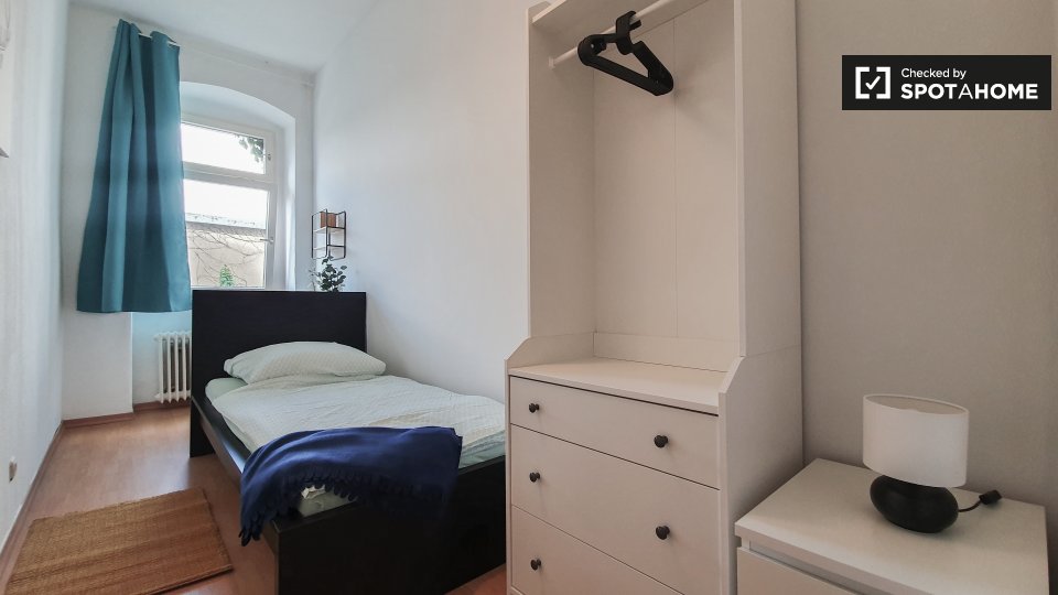 Double room Berlin, 4 beds — photo 8