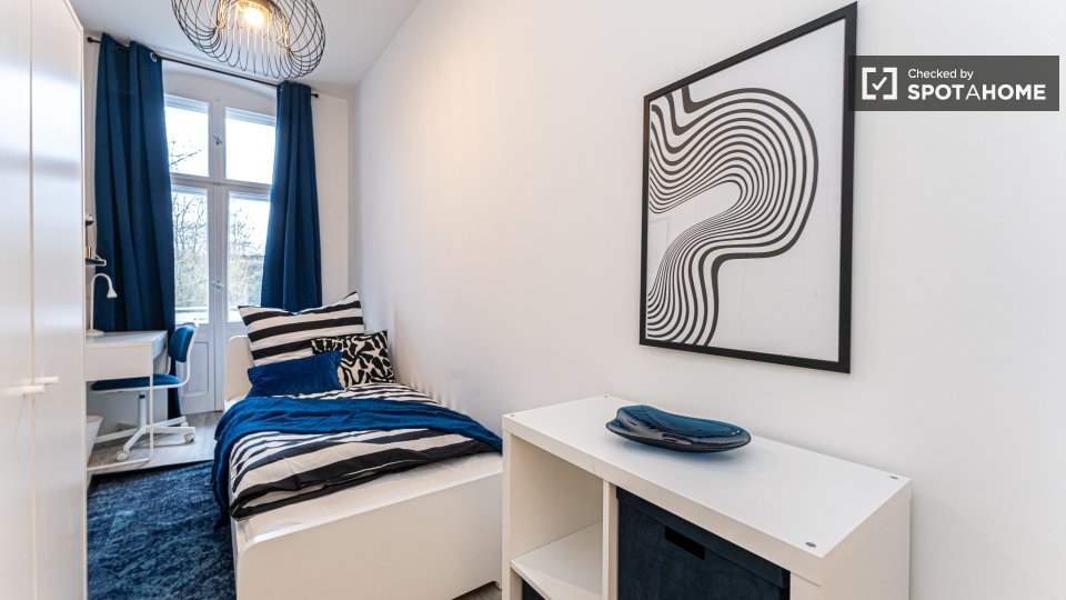 Double room Berlin, 6 beds, 101m² — photo 20
