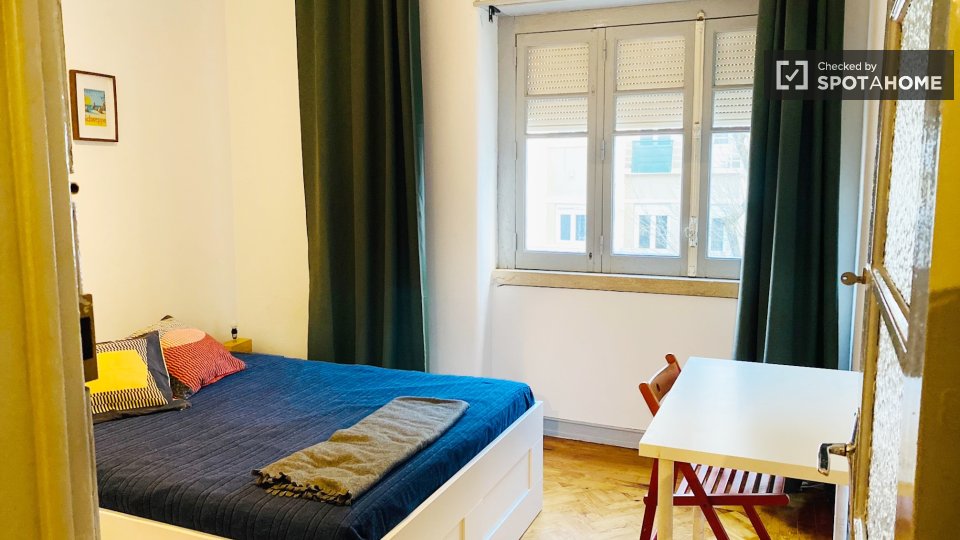 Double room Lisbon, 5 beds, 120m² — photo 54