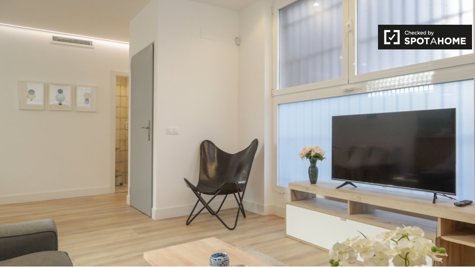 Apartment Madrid, 2 beds, 79m² — photo 4