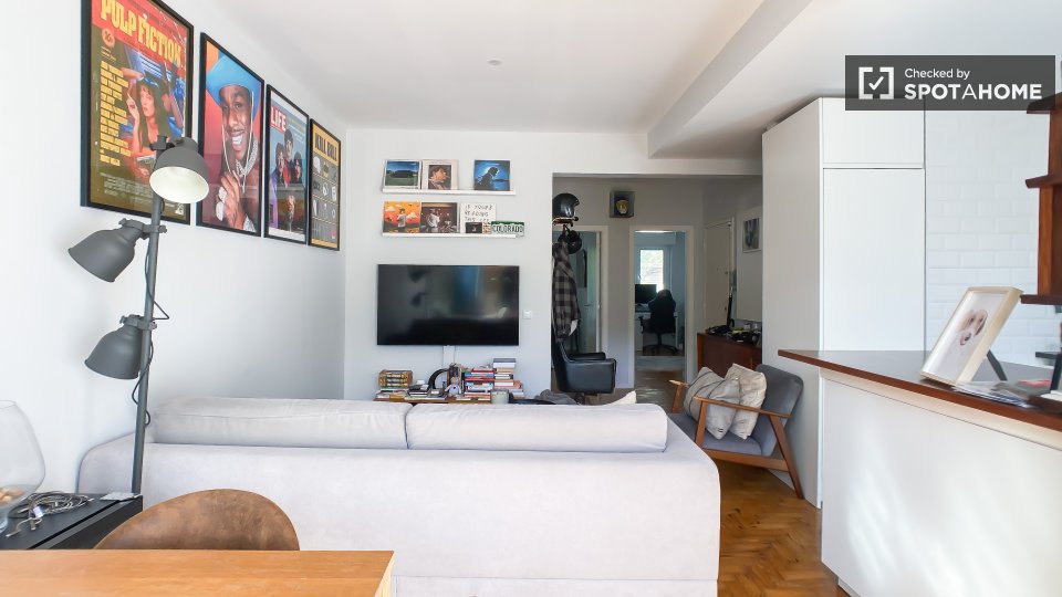 Apartment Lisbon, 2 beds, 77m² — photo 13