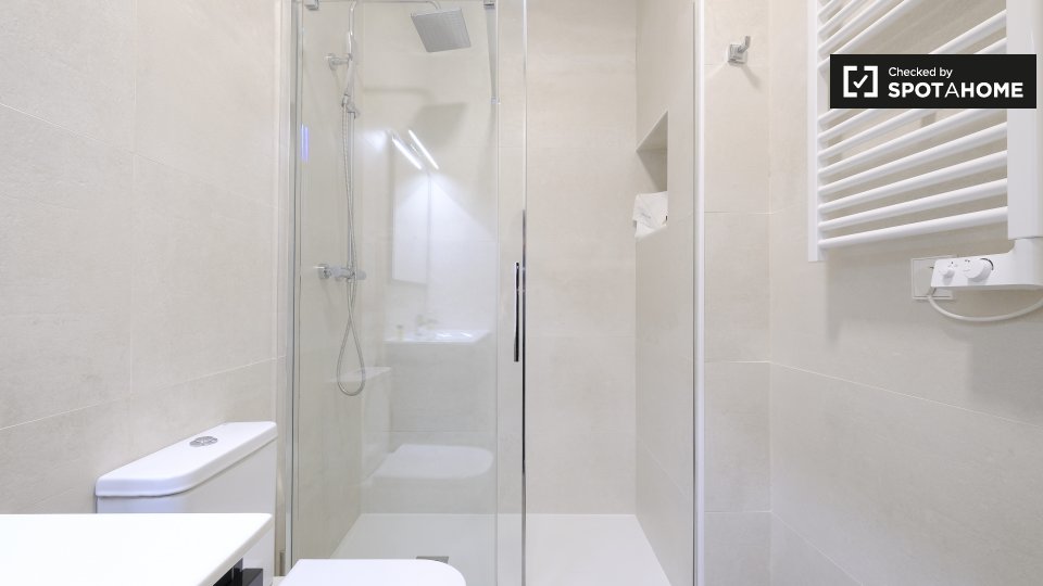 Apartment Madrid, 1 bed, 60m² — photo 24