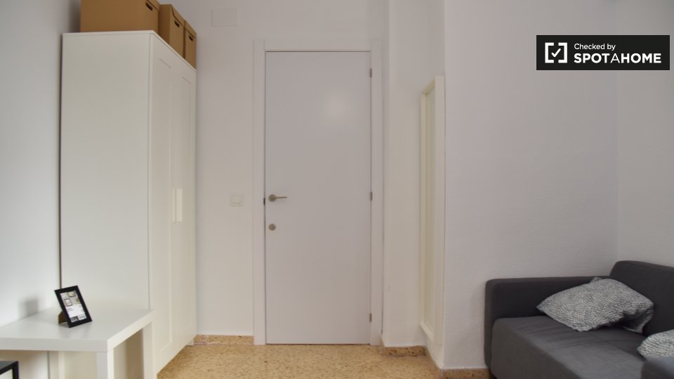 Double room Valencia, 8 beds — photo 4