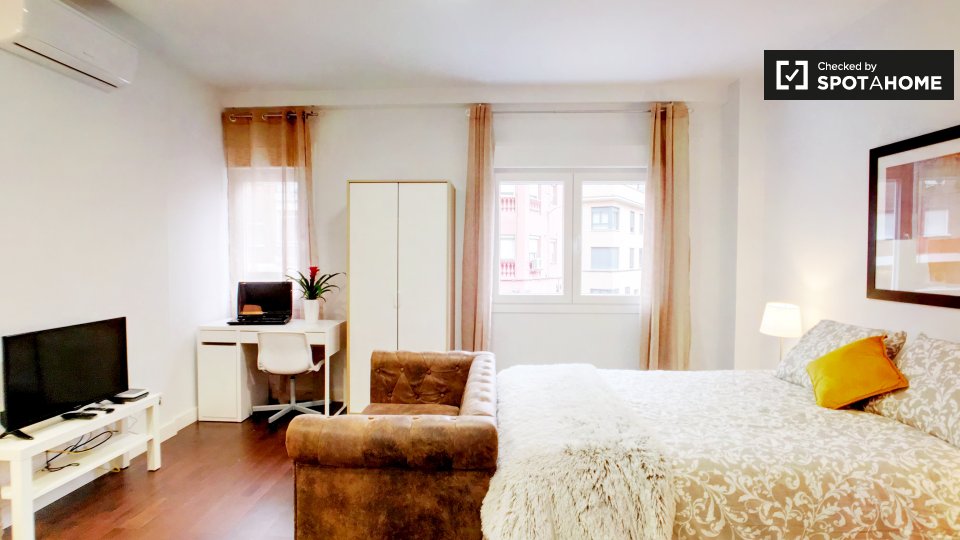 Apartment Madrid, 1 bed, 33m² — photo 7