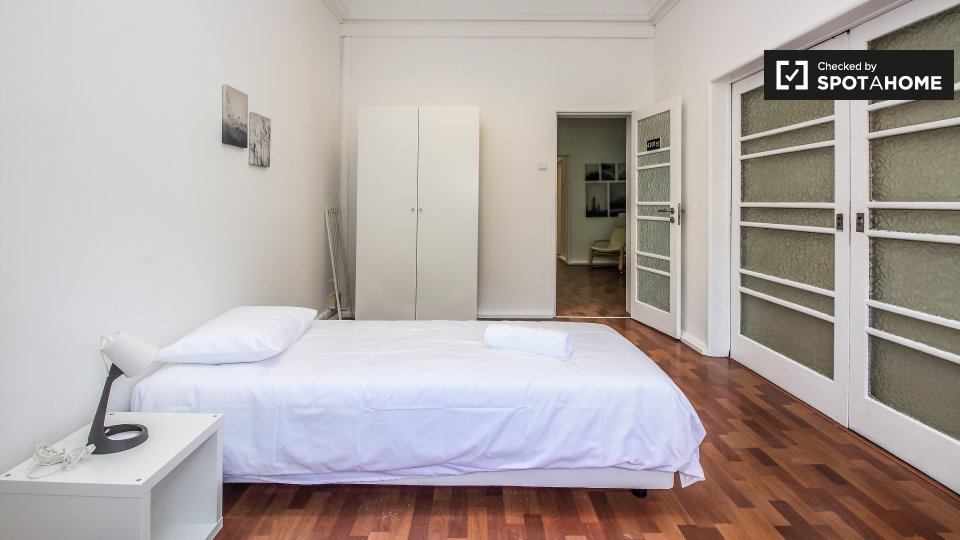 Double room Lisbon, 11 beds — photo 18