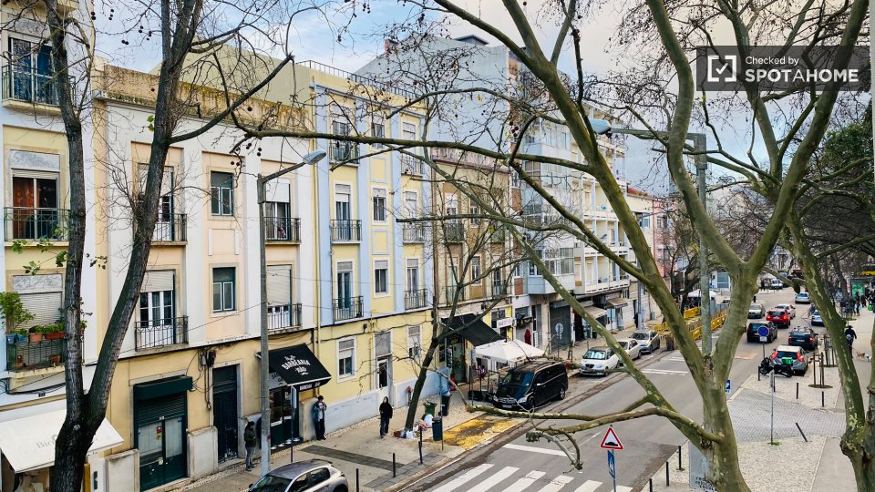 Double room Lisbon, 5 beds, 120m² — photo 43